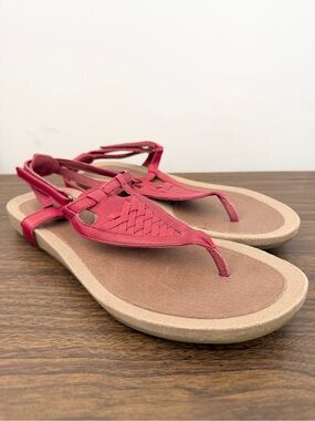 Unused Teva Red Leather Comfort Sandals Strappy Open Toe Sz 9